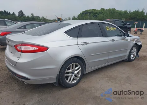 2013 Ford Fusion Se z USA, uszkodzony, nr VIN 3FA6P0H78DR111253
